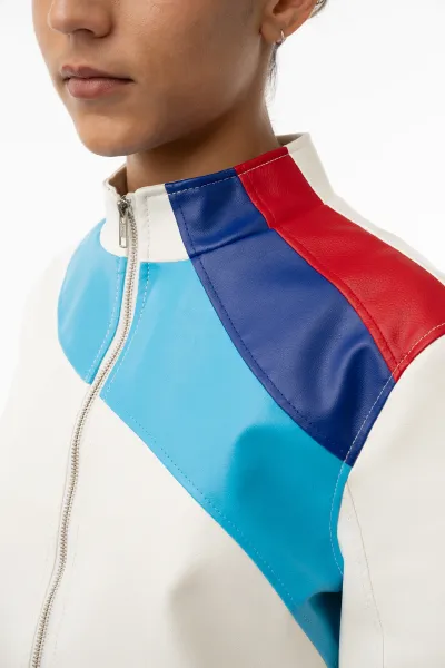 Fader M1 – Boxy Kunstlederjacke mit Racing Stripes
