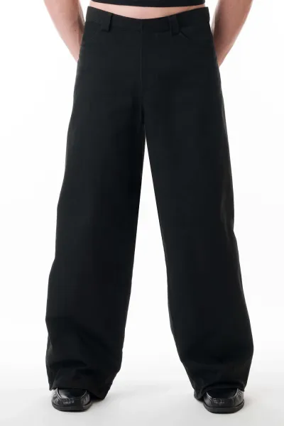 Herren schwarze Denim Hose mit asymmetrischen Taschen